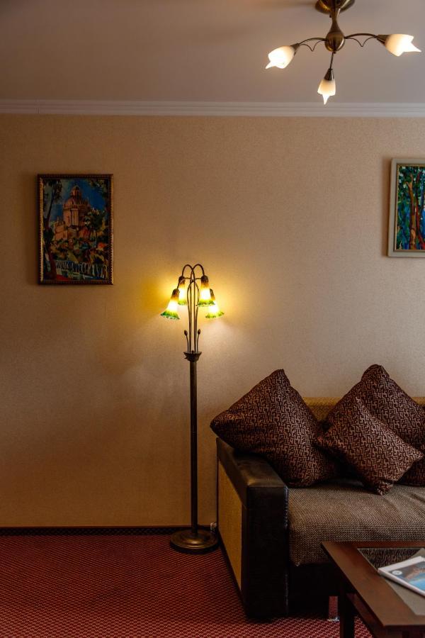Argo Hotel Lviv Kültér fotó